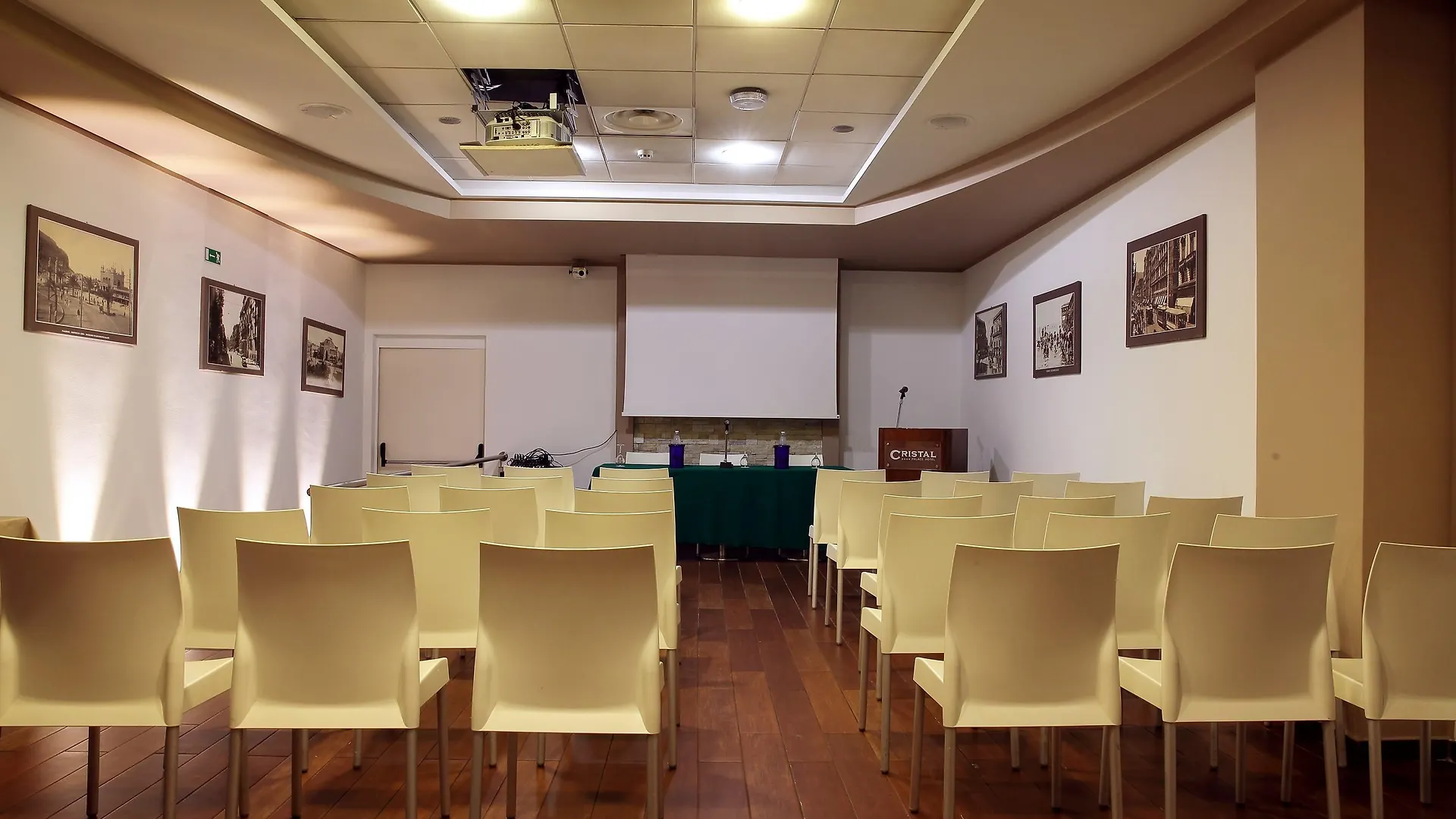 Ibis Styles Palermo Cristal Otel