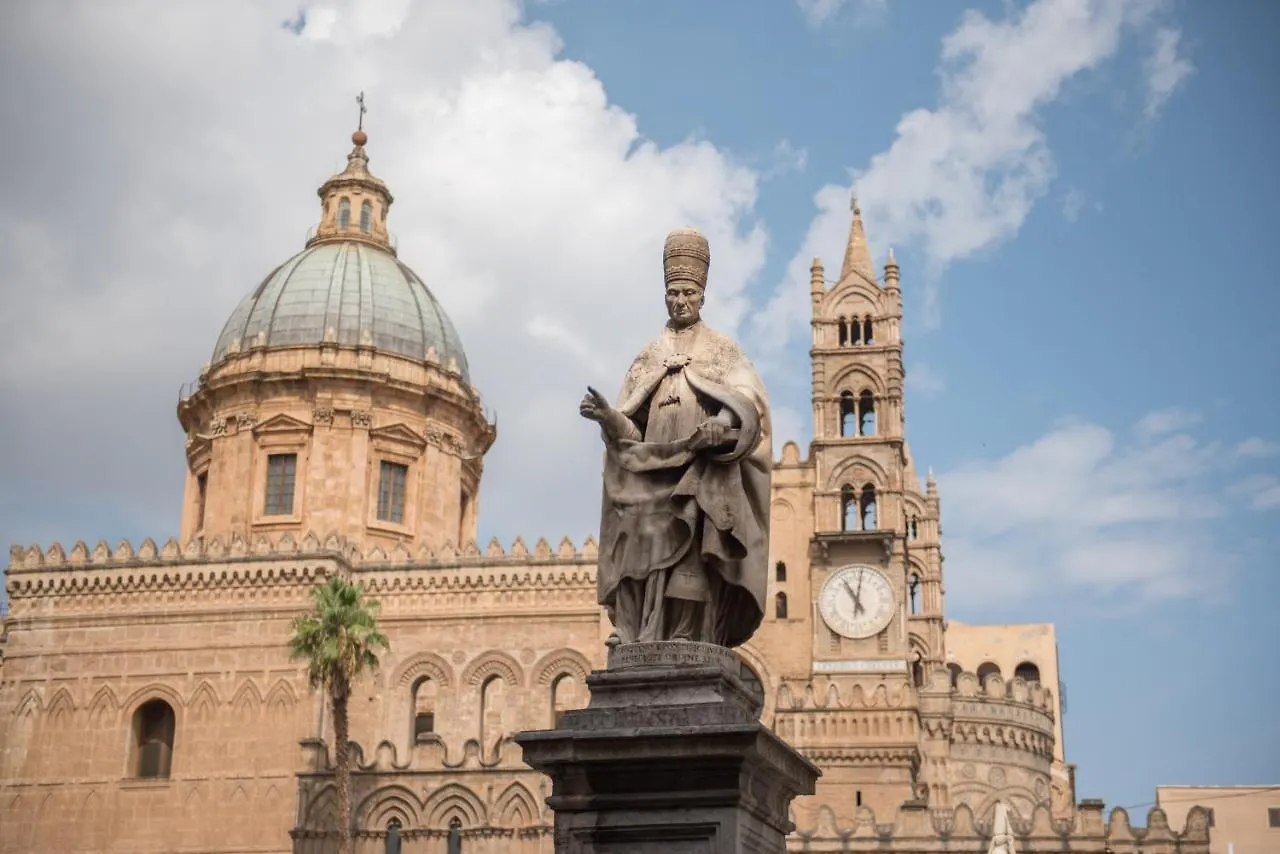 Отель Ibis Styles Palermo Cristal